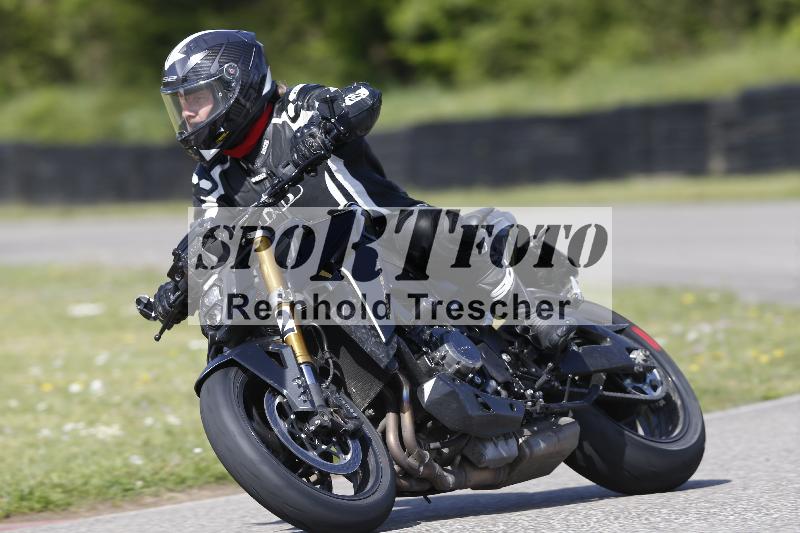 Archiv-2025/09 22.04.2025 Cornu Master School ADR/rot-rouge/12